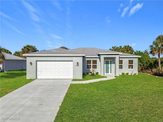 5006 S Peachtree Cir, Labelle, FL 33935