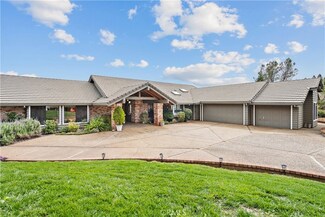 14830 Eagle Ridge Dr, Forest Ranch, CA 95942