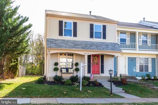 3284 Tayloe Ct, Herndon, VA 20171