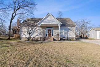 29401 E 32nd St S, Broken Arrow, OK 74014