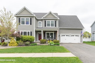 6 Maiden Cir, Ballston Spa, NY 12020