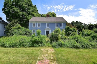 15 School St, West Brookfield, MA 01585