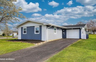1 Markham Rd, Brick, NJ 08724