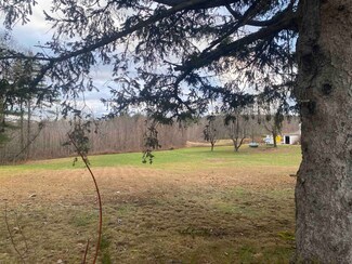 1711 Province Lake Rd, Brookfield, NH 03872