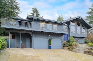11142 SE 57th St, Bellevue, WA 98006
