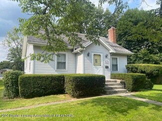 547 Kendon Dr, Lansing, MI 48910