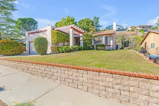 13846 Shablow Ave, Sylmar, CA 91342