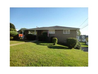 13 Enamel St, Uniontown, PA 15401