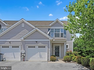 137 Wheatstone Ln, Lebanon, PA 17042
