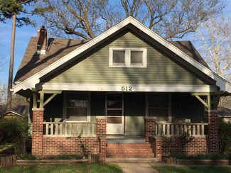 512 Spruce St, Halstead, KS 67056