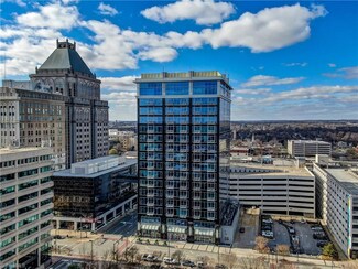201 N Elm St Unit 305, Greensboro, NC 27401