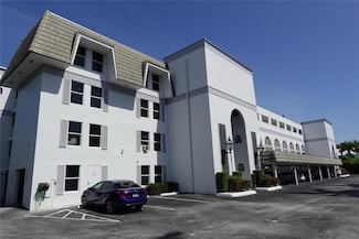 800 E Camino Real Unit 201, Boca Raton, FL 33432