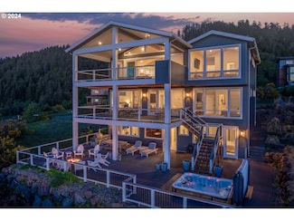 54150 S Beach Rd, Neskowin, OR 97149