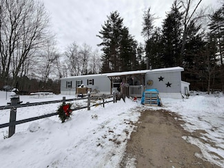 12 Wetherby Dr, Winchester, NH 03470