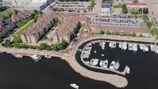 107 N 1st Ave Unit 101/103/105, Sturgeon Bay, WI 54235
