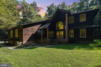 2208 River Dr, King George, VA 22485