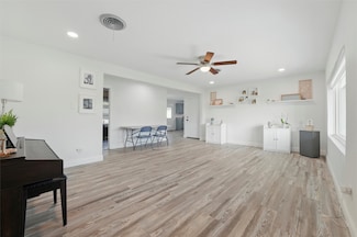 421 E Tarrant Rd, Grand Prairie, TX 75050