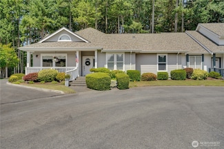 2621 18th Avenue Ct NW Unit 3L, Gig Harbor, WA 98335