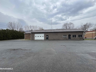 185 Columbia St, Adams, MA 01220