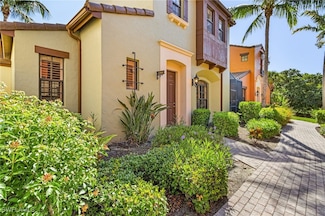 9118 Chula Vista St Unit 12002, Naples, FL 34113