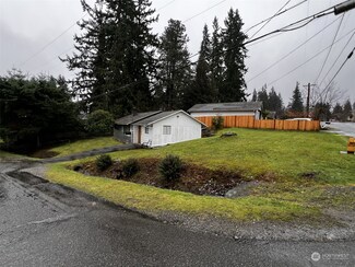 5506 216th St SW, Mountlake Terrace, WA 98043