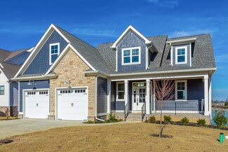408 Lakeshore Cove Dr, Fort Oglethorpe, GA 30742