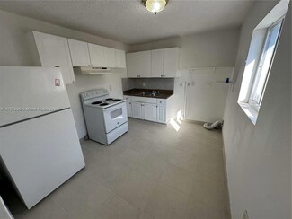 424 NW 13th St, Florida City, FL 33034