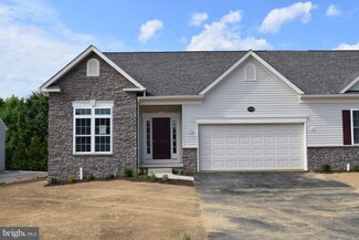 17971 Constitution Cir, Hagerstown, MD 21740
