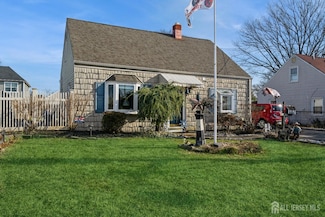 19 Hillcrest Ave, Edison, NJ 08817