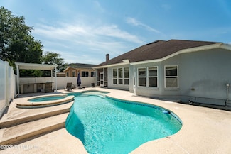 10008 Sifton Ct, Jacksonville, FL 32246