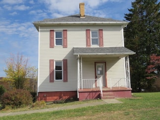 211 High St, Irwin, PA 15642