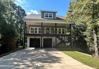 1656 Tall Ships Ln, Wilmington, NC 28409