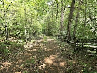 6878 Huffman Rd, Goodlettsville, TN 37072