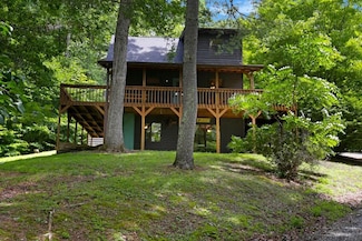 2573 Myers Chapel Rd, Hayesville, NC 28904