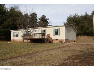 929 Alum Ridge Rd NW, Willis, VA 24380