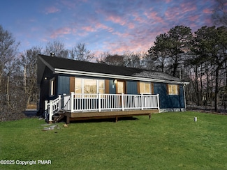 182 Mallard Ln, Albrightsville, PA 18210