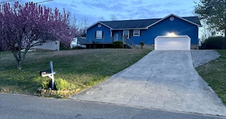 523 Smoketree Cir, Ringgold, GA 30736