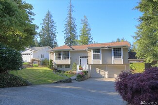 4515 Whitney St, Bellingham, WA 98229