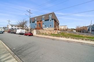 464 Bank St Unit 10, Fall River, MA 02720