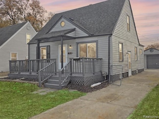 19820 Avalon St, Saint Clair Shores, MI 48080