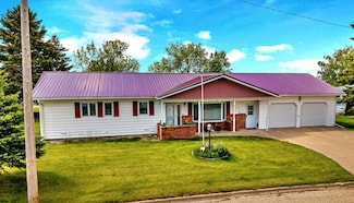 1205 N Lake Dr, Eureka, SD 57437