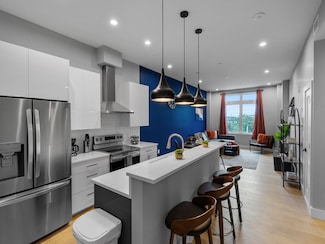 60 Cross St E Unit 311, Somerville, MA 02145