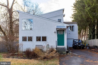 119 Carroll Ave, Glenside, PA 19038