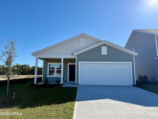 54 Concourse Dr, Ridgeland, SC 29936