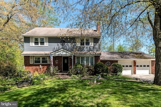 619 Middle Rd, Perkasie, PA 18944