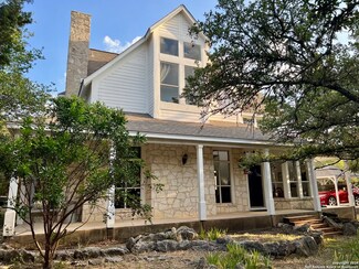 224 W Borgfeld Dr, San Antonio, TX 78260