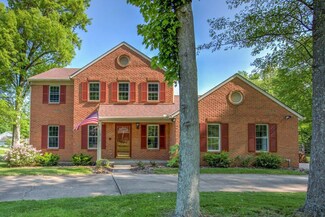 1120 Ivy Farm Way, Amelia, OH 45102
