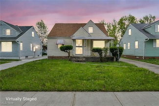 3929 Jo Ann Dr, Cleveland, OH 44122