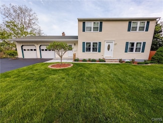 4783 Ellen Cir, Syracuse, NY 13215