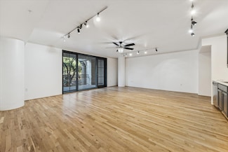 3030 Post Oak Blvd Unit 203, Houston, TX 77056